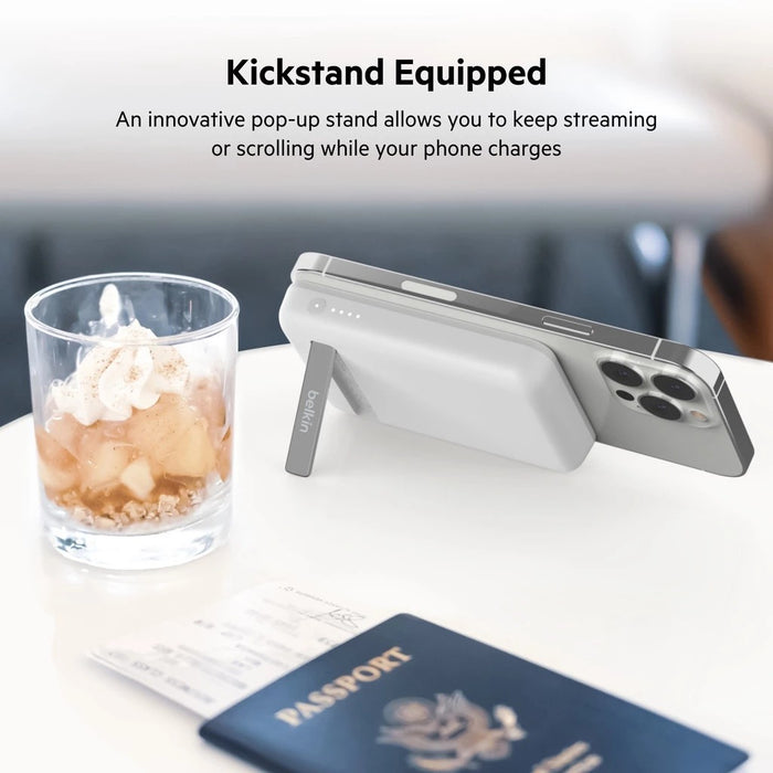 Belkin Boost Charge Magnetic Wireless Power Bank 5K + Stand
