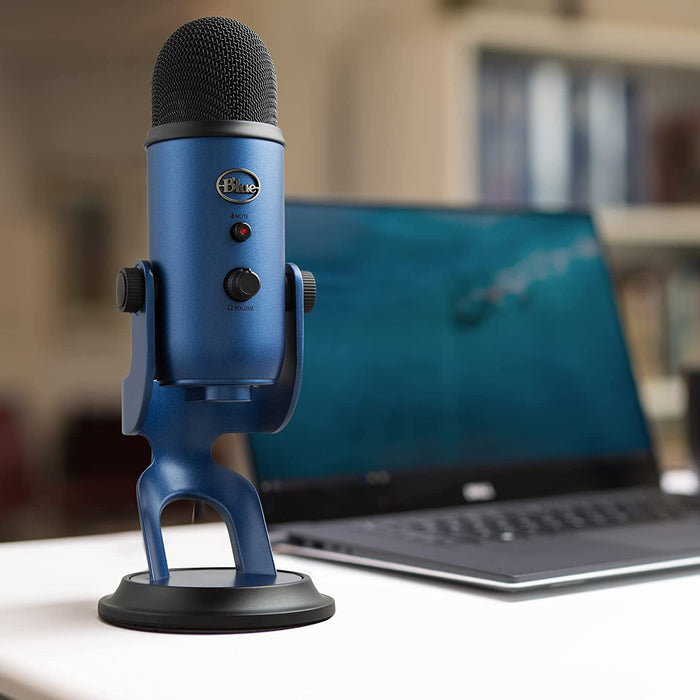 Logitech Blue Yeti Multi Pattern USB Professional Microphone All Colours